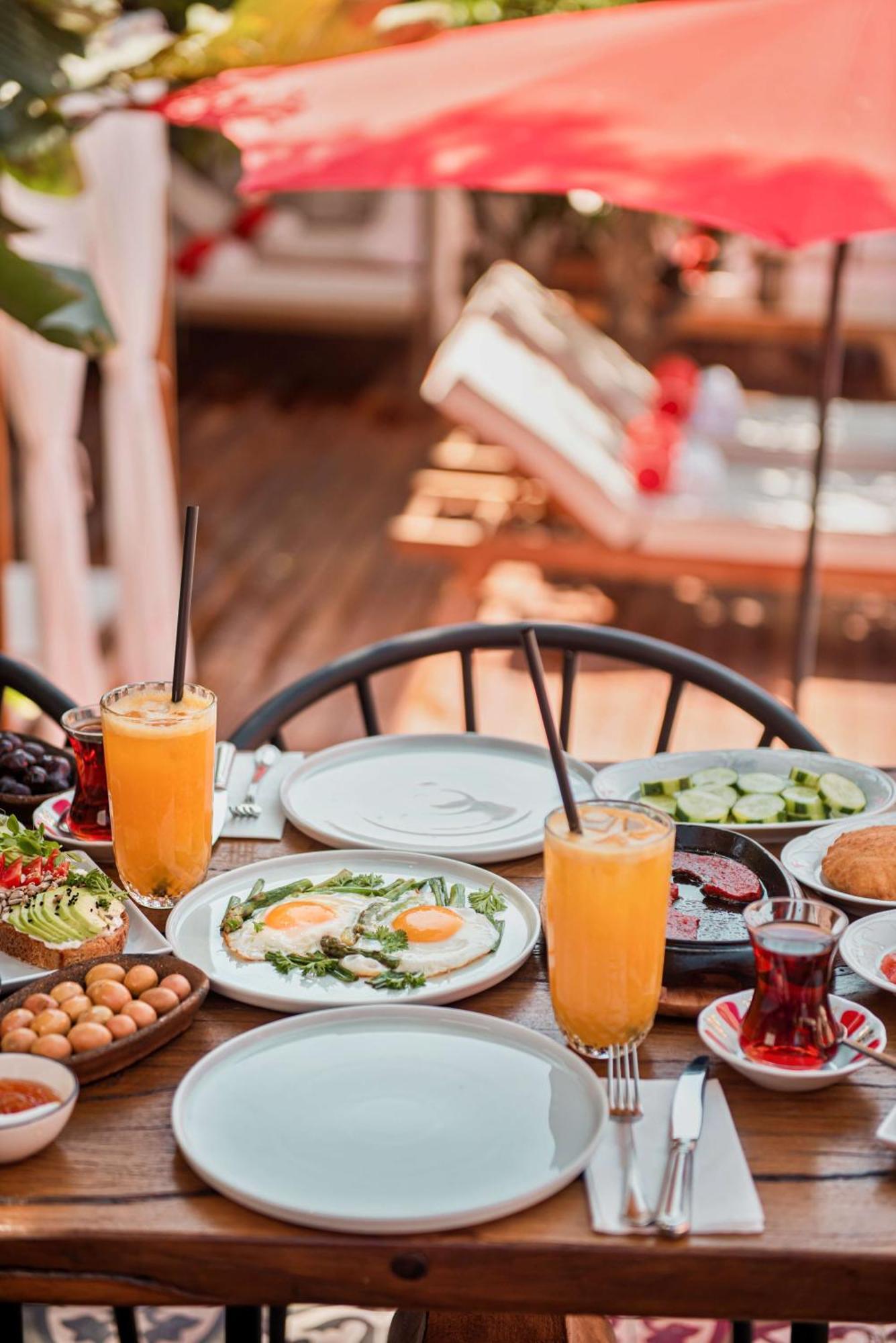 Viento Alacati Hotel (Adults Only) ภายนอก รูปภาพ